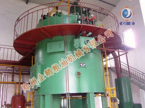 國內浸出油設備呈現兩極化發展趨勢(圖1) 浸出油設備